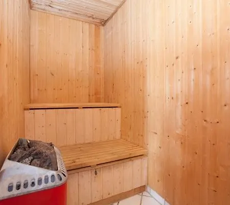 Ho Three-bedroom 15 *